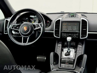 2015 Porsche Cayenne S E-Hybrid – miniatura 14