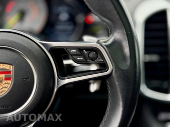 2015 Porsche Cayenne S E-Hybrid – miniatura 17