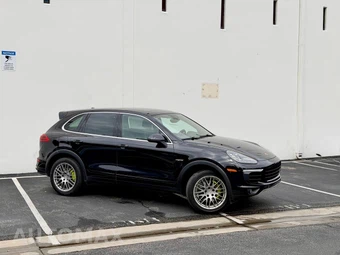 2015 Porsche Cayenne S E-Hybrid – miniatura 6