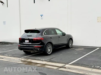 2015 Porsche Cayenne S E-Hybrid – miniatura 9