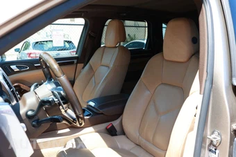 2015 Porsche Cayenne S - miniatura 17