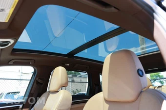 2015 Porsche Cayenne S - miniatura 28