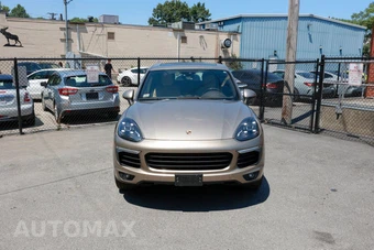 2015 Porsche Cayenne S - miniatura 4