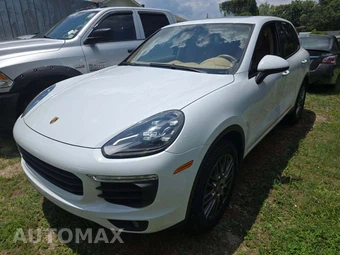 2015 Porsche Cayenne S