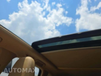 2015 Porsche Cayenne S – miniatura 11
