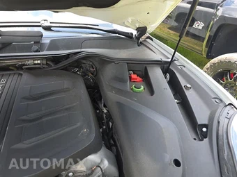 2015 Porsche Cayenne S – miniatura 23