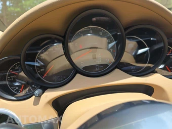 2015 Porsche Cayenne S – miniatura 9