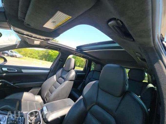 2015 Porsche Cayenne Turbo – miniatura 12
