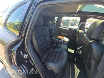 2015 Porsche Cayenne Turbo – miniatura 17