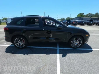 2015 Porsche Cayenne Turbo – miniatura 5