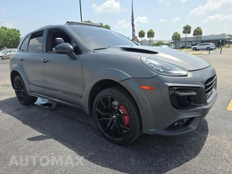 2015 Porsche Cayenne Turbo – miniatura 4