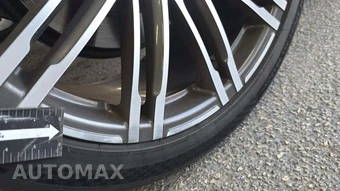 2015 Porsche Cayenne Turbo – miniatura 30