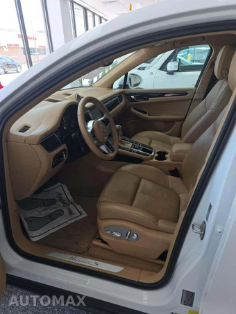 2015 Porsche Macan S – miniatura 6