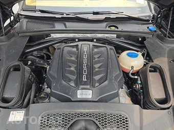 2015 Porsche Macan S – miniatura 21