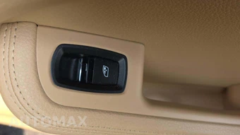 2015 Porsche Macan S – miniatura 28
