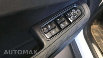 2015 Porsche Macan S – miniatura 27