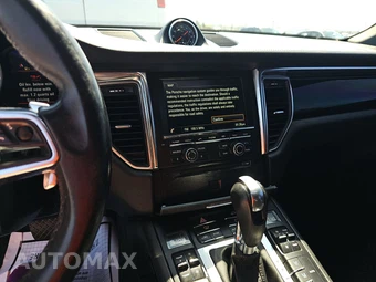 2015 Porsche Macan S – miniatura 11