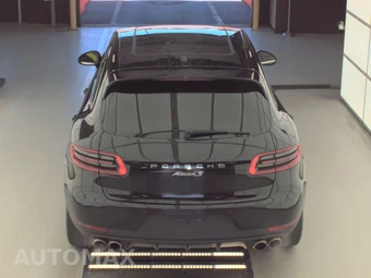 2015 Porsche Macan S – miniatura 5