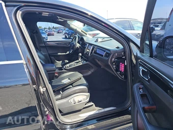 2015 Porsche Macan S – miniatura 8
