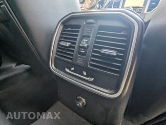 2015 Porsche Macan S – miniatura 27