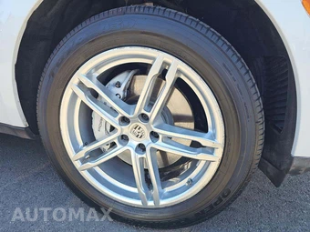 2015 Porsche Macan S – miniatura 23
