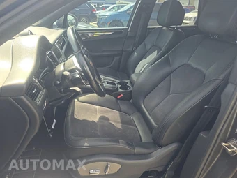 2015 Porsche Macan S – miniatura 9