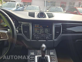 2015 Porsche Macan S – miniatura 10