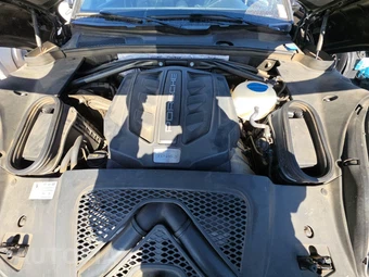 2015 Porsche Macan S – miniatura 15