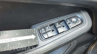 2015 Porsche Macan S – miniatura 21