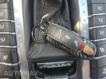 2015 Porsche Macan S – miniatura 8