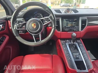 2015 Porsche Macan Turbo – miniatura 14