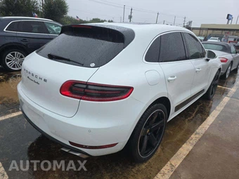 2015 Porsche Macan Turbo – miniatura 3