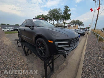 2015 Porsche Macan Turbo - miniatura 4
