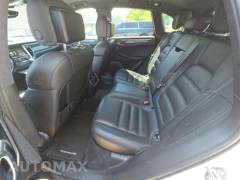 2015 Porsche Macan Turbo – miniatura 13