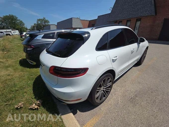 2015 Porsche Macan Turbo – miniatura 3