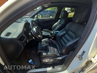 2015 Porsche Macan Turbo – miniatura 6