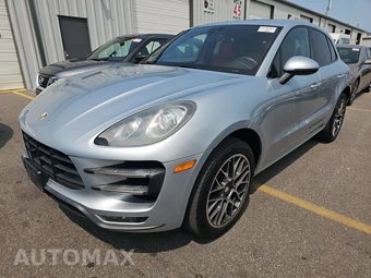 2015 Porsche Macan Turbo