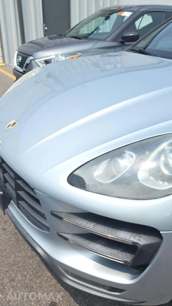 2015 Porsche Macan Turbo – miniatura 19