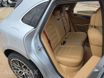 2015 Porsche Macan Turbo – miniatura 13