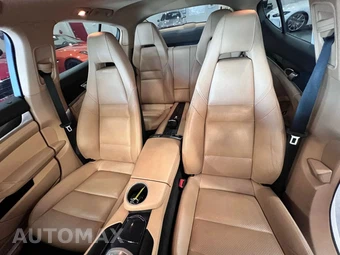 2015 Porsche Panamera 4 - miniatura 10