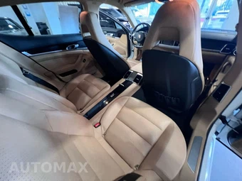 2015 Porsche Panamera 4 - miniatura 21