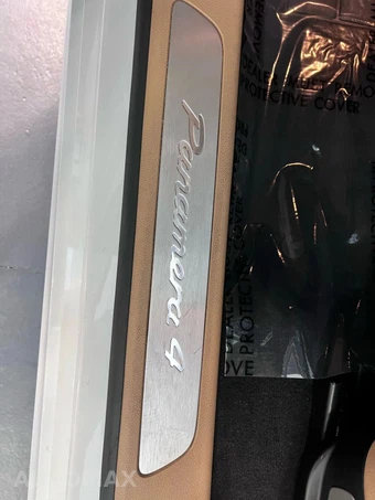 2015 Porsche Panamera 4 - miniatura 24