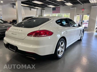 2015 Porsche Panamera 4 - miniatura 7