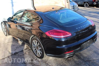 2015 Porsche Panamera 4 - miniatura 13