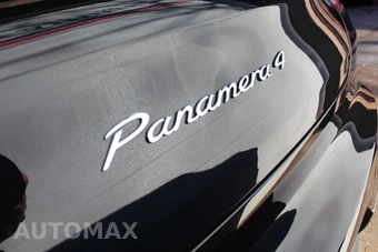 2015 Porsche Panamera 4 - miniatura 22