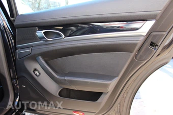 2015 Porsche Panamera 4 - miniatura 42