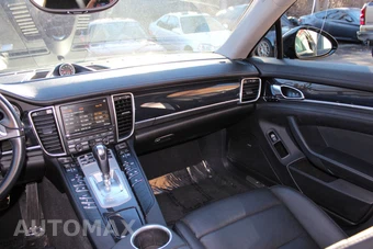 2015 Porsche Panamera 4 - miniatura 47