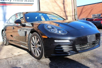 2015 Porsche Panamera 4 - miniatura 6