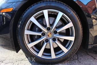 2015 Porsche Panamera 4 - miniatura 64