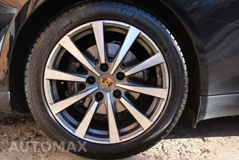 2015 Porsche Panamera 4 - miniatura 66